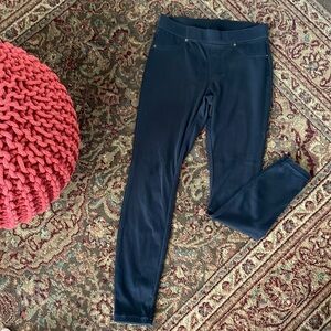 Pull-on Black streach jeans